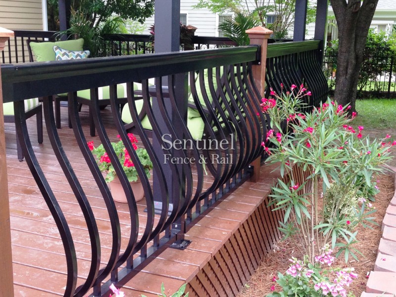 Belly Baluster Sentinel Railing